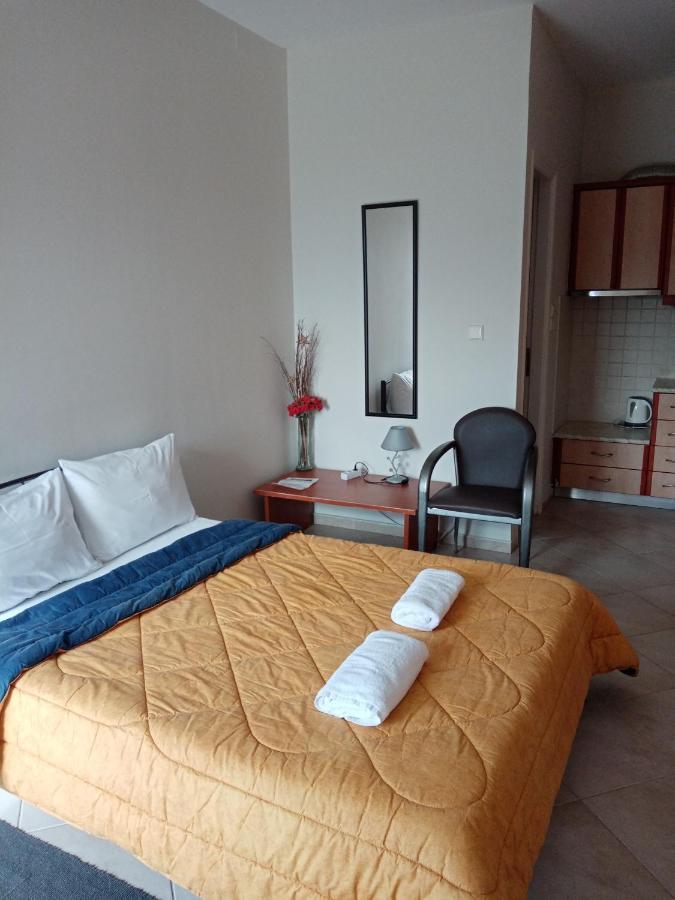 Jusmine Apartments Chalkís エクステリア 写真
